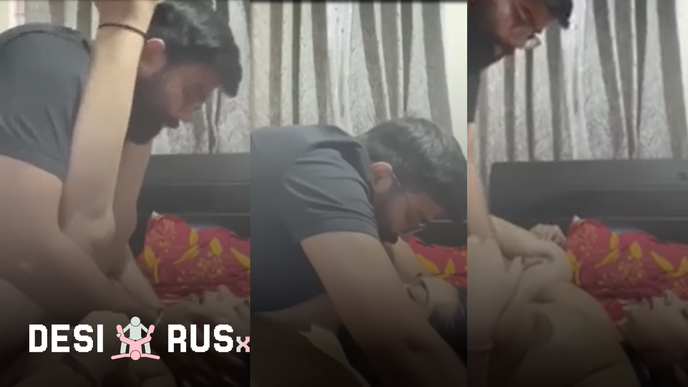 Viral Indian GF & BF Romantic Private Moments | DesirusX