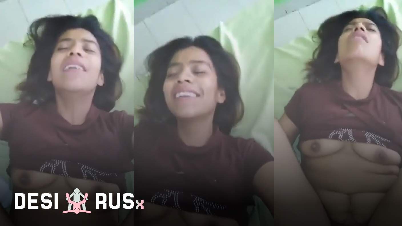 Desi Couple Ka Sofa-Pe Romantic Scene-desirusx